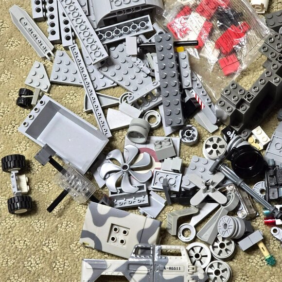 Grey and White Lego and Compatible with Lego Building Blocks Lot GA161 - Picture 4 of 8